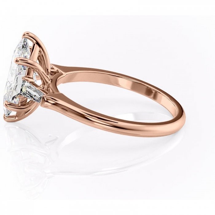Inel de logodnă Juliette din aur Rose 18kt cu moissanite tăietură marquise – Solitar rafinată pentru profil înalt | Personalizează și configurează gratuit online [6]