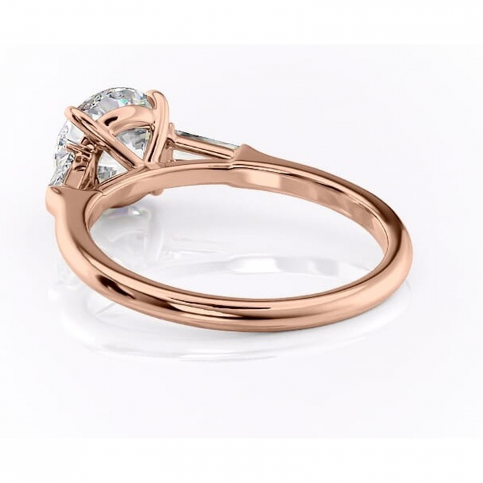 Inel de logodnă Juliette din aur Rose 14kt cu moissanite tăietură rotundă – Solitar rafinată pentru profil înalt | Personalizează și configurează gratuit online [4]