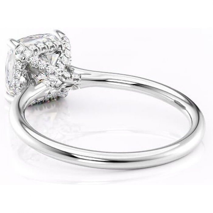 Inel de logodnă Kaia din aur Alb 14kt cu moissanite tăietură pernă – Solitar rafinată pentru profil mediu | Personalizează și configurează gratuit online [4]