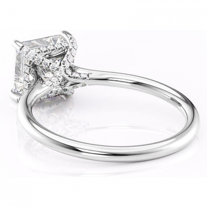 Inel de logodnă Kaia din aur Alb 18kt cu moissanite tăietură princess – Solitar rafinată pentru profil mediu | Personalizează și configurează gratuit online [4]