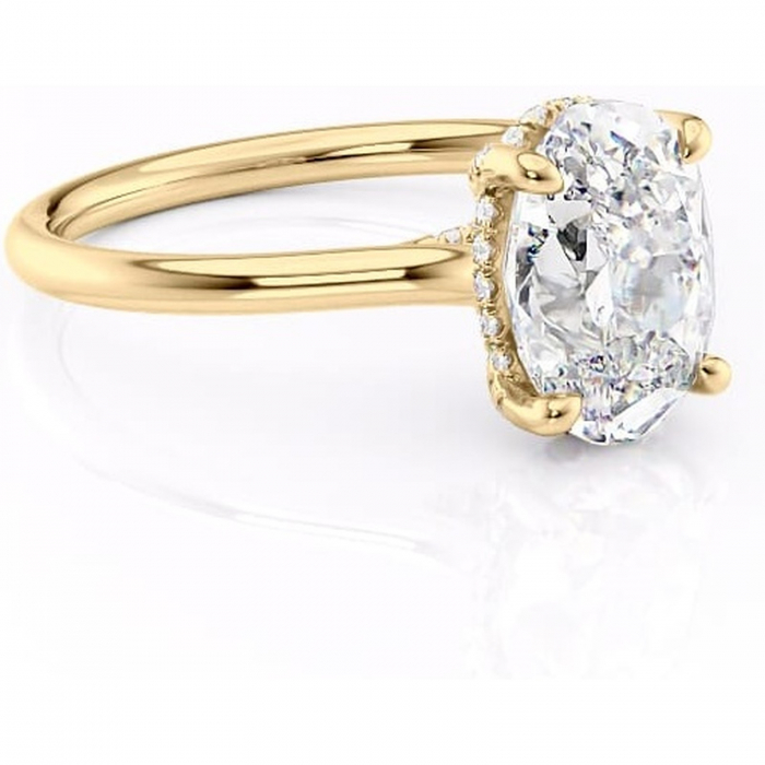 Inel de logodnă Kaia din aur Galben 14kt cu moissanite tăietură ovală – Solitar rafinată pentru profil mediu | Personalizează și configurează gratuit online [1]