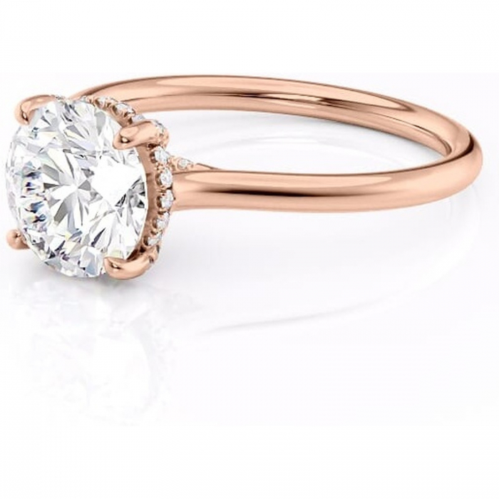 Inel de logodnă Kaia din aur Rose 14kt cu moissanite tăietură rotundă – Solitar rafinată pentru profil mediu | Personalizează și configurează gratuit online [7]