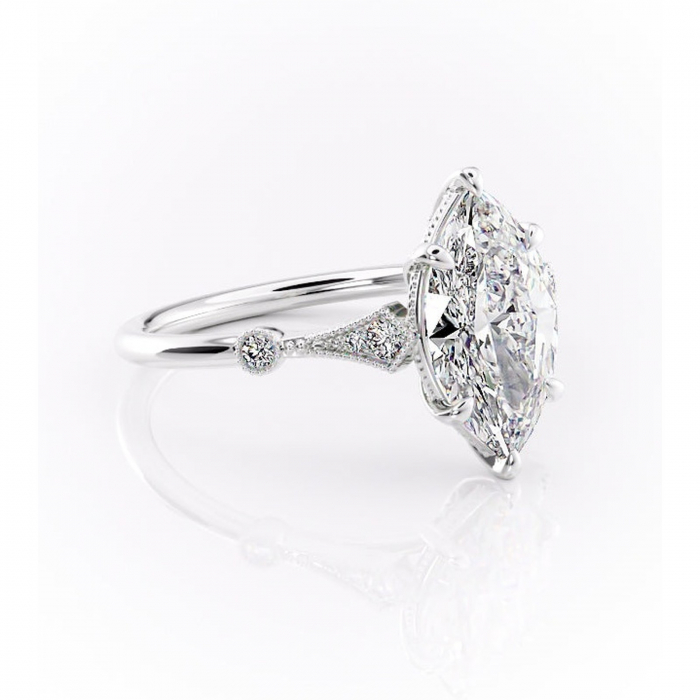 Inel de logodnă Lacey din aur Alb 14kt cu moissanite tăietură marquise – Pietre laterale rafinată pentru profil înalt | Personalizează și configurează gratuit online [1]