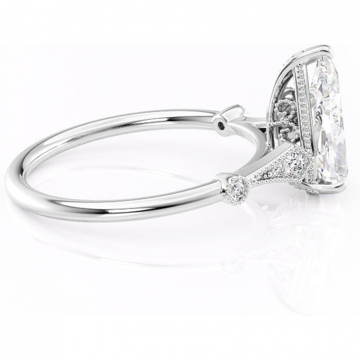 Inel de logodnă Lacey din aur Alb 18kt cu moissanite tăietură pară – Pietre laterale rafinată pentru profil înalt | Personalizează și configurează gratuit online [2]