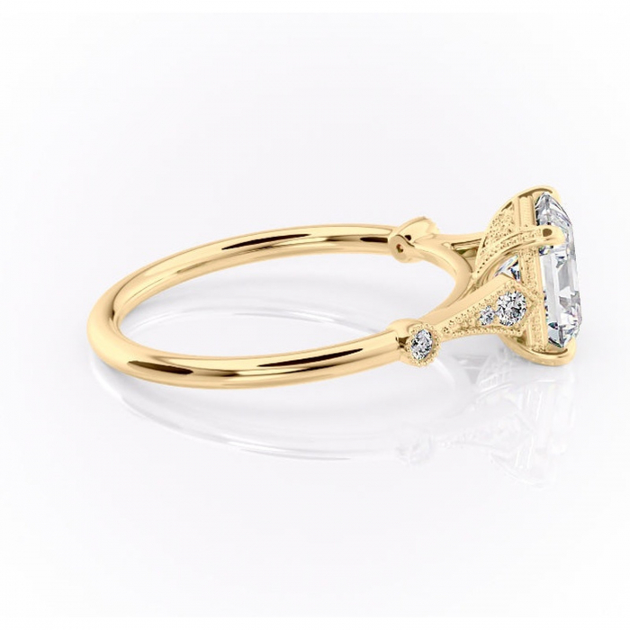 Inel de logodnă Lacey din aur Galben 14kt cu moissanite tăietură asscher – Pietre laterale rafinată pentru profil înalt | Personalizează și configurează gratuit online [2]