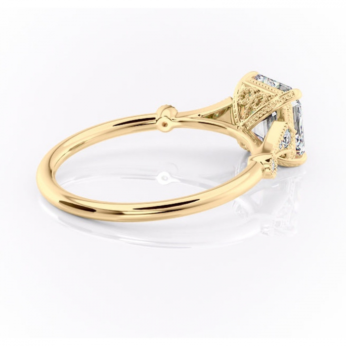 Inel de logodnă Lacey din aur Galben 14kt cu moissanite tăietură asscher – Pietre laterale rafinată pentru profil înalt | Personalizează și configurează gratuit online [3]