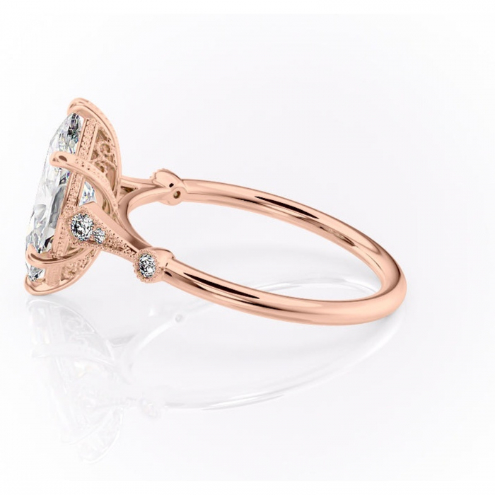 Inel de logodnă Lacey din aur Rose 18kt cu moissanite tăietură marquise – Pietre laterale rafinată pentru profil înalt | Personalizează și configurează gratuit online [6]