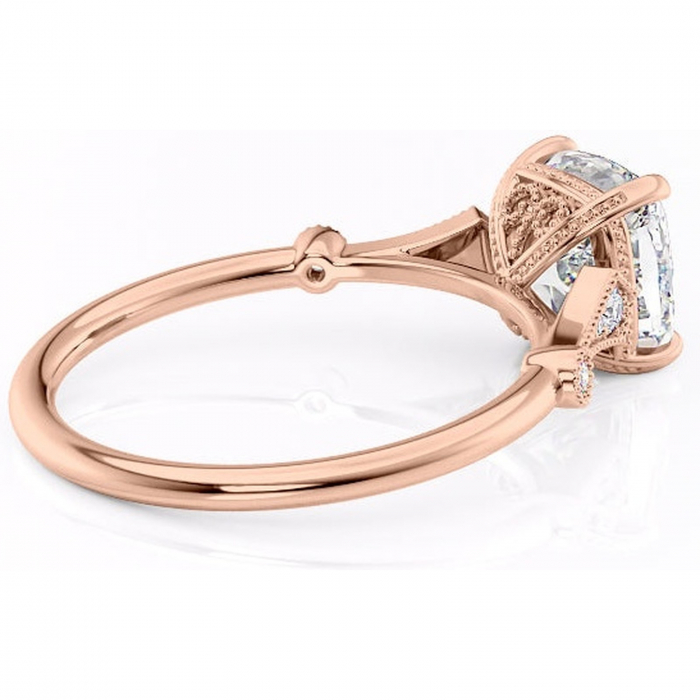 Inel de logodnă Lacey din aur Rose 14kt cu moissanite tăietură pernă – Pietre laterale rafinată pentru profil înalt | Personalizează și configurează gratuit online [3]