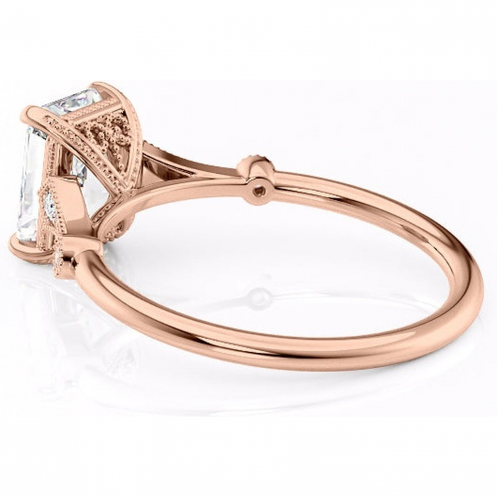 Inel de logodnă Lacey din aur Rose 14kt cu moissanite tăietură radiantă – Pietre laterale rafinată pentru profil înalt | Personalizează și configurează gratuit online [5]