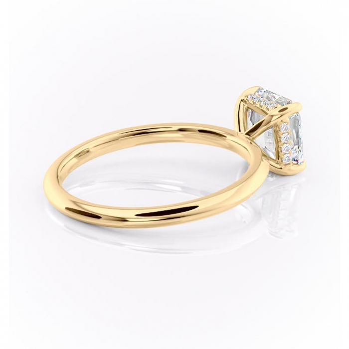 Inel de logodnă Lavender din aur Galben 18kt cu moissanite tăietură asscher – Solitar rafinată pentru profil înalt | Personalizează și configurează gratuit online [3]