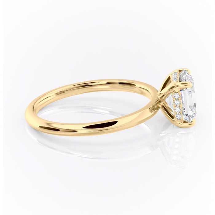 Inel de logodnă Lavender din aur Galben 18kt cu moissanite tăietură asscher – Solitar rafinată pentru profil înalt | Personalizează și configurează gratuit online [2]