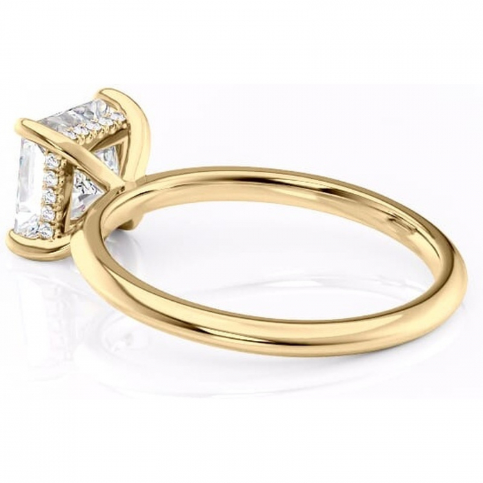Inel de logodnă Lavender din aur Galben 18kt cu moissanite tăietură princess – Solitar rafinată pentru profil înalt | Personalizează și configurează gratuit online [5]