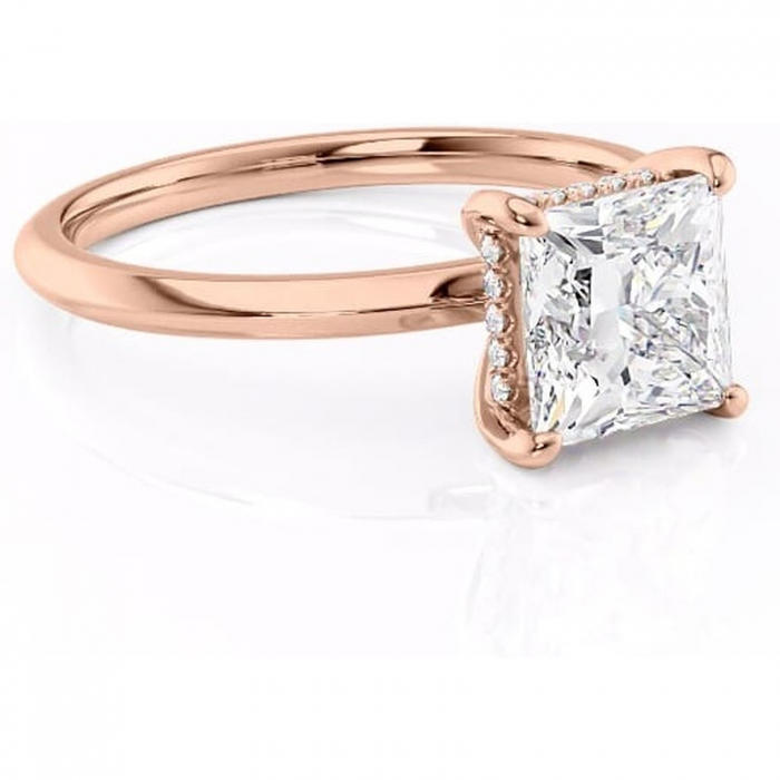 Inel de logodnă Lavender din aur Rose 14kt cu moissanite tăietură princess – Solitar rafinată pentru profil înalt | Personalizează și configurează gratuit online [1]