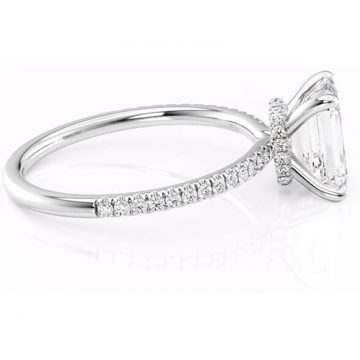 Inel de logodnă Lavinia din aur Alb 14kt cu moissanite tăietură smarald – Montură pavé rafinată pentru profil înalt | Personalizează și configurează gratuit online [2]