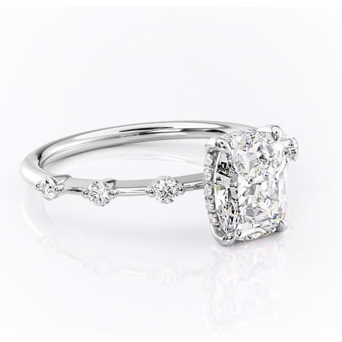 Inel de logodnă Lilya din aur Alb 14kt cu moissanite tăietură asscher – Pietre laterale rafinată pentru profil mediu | Personalizează și configurează gratuit online [1]