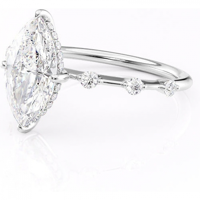 Inel de logodnă Lilya din aur Alb 14kt cu moissanite tăietură marquise – Pietre laterale rafinată pentru profil mediu | Personalizează și configurează gratuit online [7]