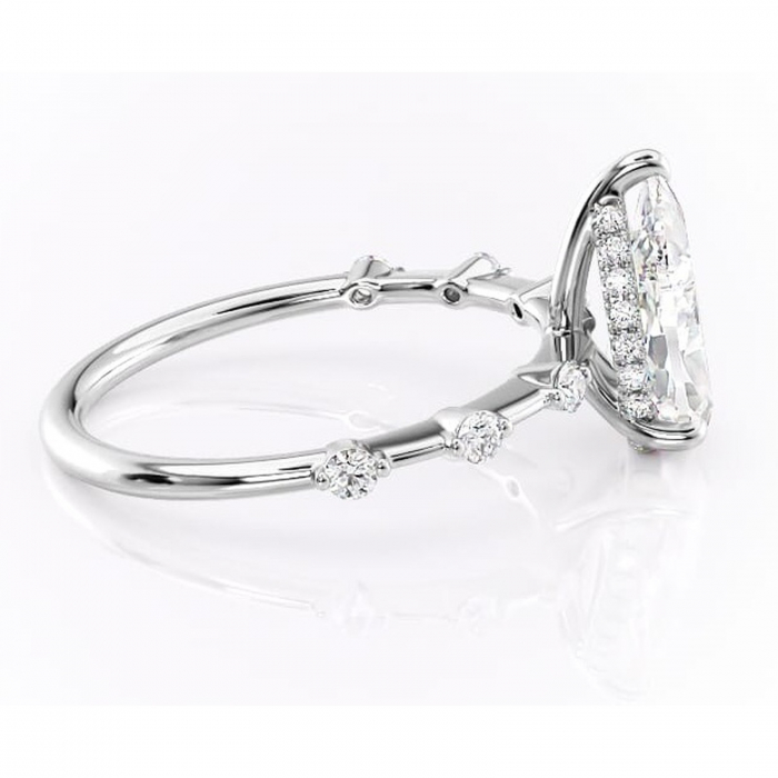 Inel de logodnă Lilya din aur Alb 14kt cu moissanite tăietură pară – Pietre laterale rafinată pentru profil mediu | Personalizează și configurează gratuit online [2]