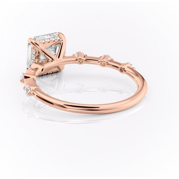 Inel de logodnă Lilya din aur Rose 18kt cu moissanite tăietură asscher – Pietre laterale rafinată pentru profil mediu | Personalizează și configurează gratuit online [4]