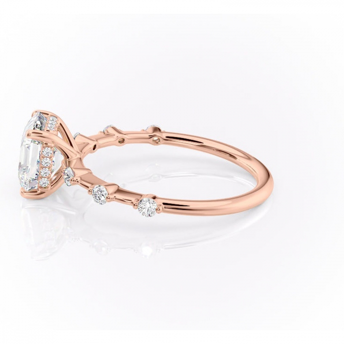 Inel de logodnă Lilya din aur Rose 18kt cu moissanite tăietură asscher – Pietre laterale rafinată pentru profil mediu | Personalizează și configurează gratuit online [6]