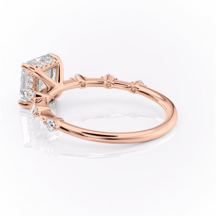 Inel de logodnă Lilya din aur Rose 18kt cu moissanite tăietură asscher – Pietre laterale rafinată pentru profil mediu | Personalizează și configurează gratuit online [5]
