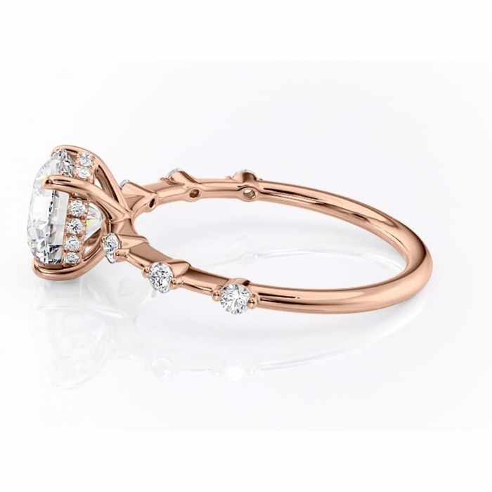 Inel de logodnă Lilya din aur Rose 14kt cu moissanite tăietură rotundă – Pietre laterale rafinată pentru profil mediu | Personalizează și configurează gratuit online [6]