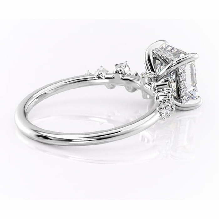 Inel de logodnă Liora din aur Alb 14kt cu moissanite tăietură princess – Pietre laterale rafinată pentru profil înalt | Personalizează și configurează gratuit online [3]