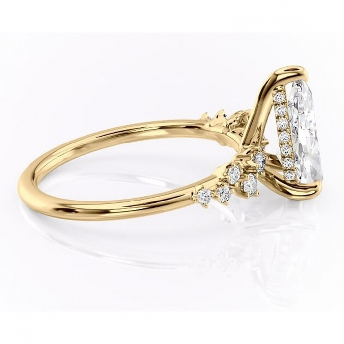 Inel de logodnă Liora din aur Galben 14kt cu moissanite tăietură pară – Pietre laterale rafinată pentru profil înalt | Personalizează și configurează gratuit online [2]