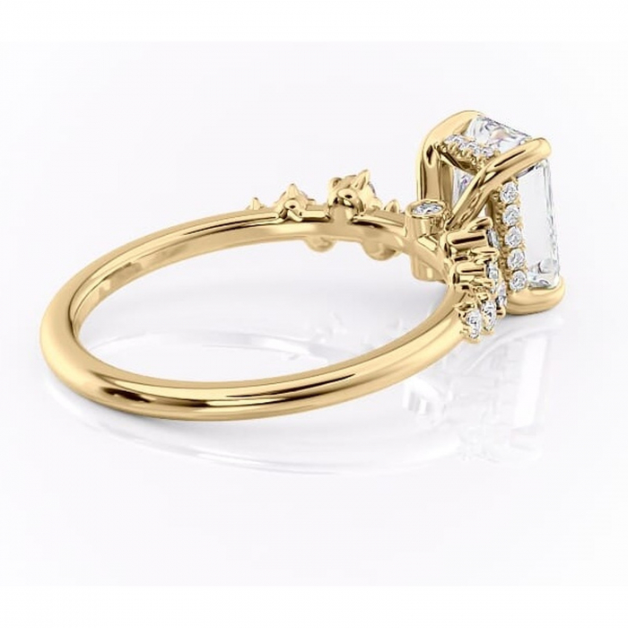 Inel de logodnă Liora din aur Galben 18kt cu moissanite tăietură radiantă – Pietre laterale rafinată pentru profil înalt | Personalizează și configurează gratuit online [3]