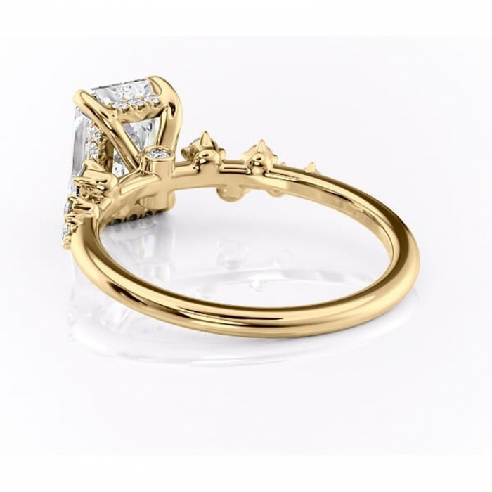 Inel de logodnă Liora din aur Galben 18kt cu moissanite tăietură radiantă – Pietre laterale rafinată pentru profil înalt | Personalizează și configurează gratuit online [4]
