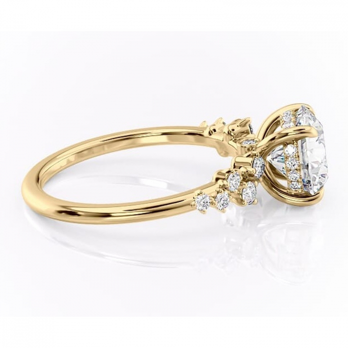 Inel de logodnă Liora din aur Galben 14kt cu moissanite tăietură rotundă – Pietre laterale rafinată pentru profil înalt | Personalizează și configurează gratuit online [2]