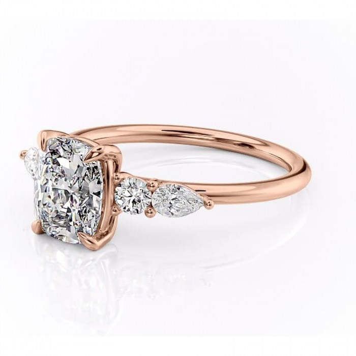 Inel de logodnă Lucinda din aur Rose 14kt cu moissanite tăietură asscher – Montură cu trei pietre rafinată pentru profil înalt | Personalizează și configurează gratuit online [7]