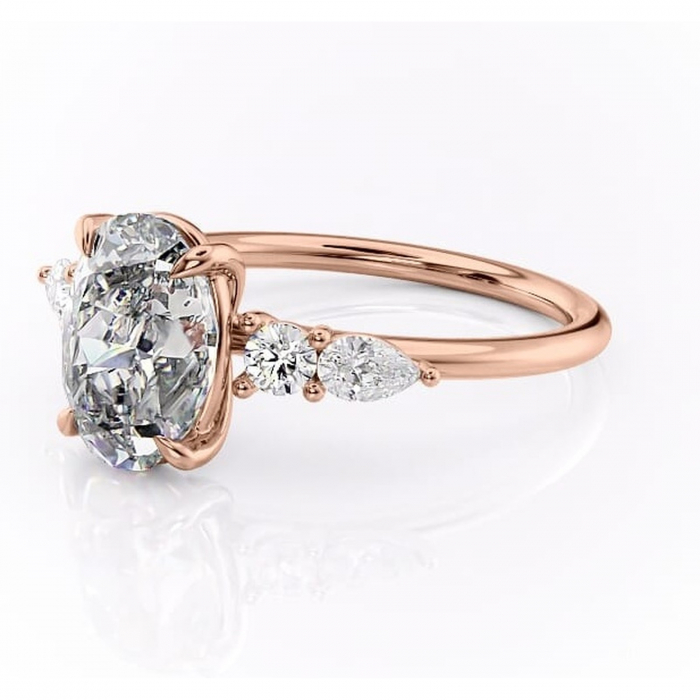 Inel de logodnă Lucinda din aur Rose 14kt cu moissanite tăietură ovală – Montură cu trei pietre rafinată pentru profil înalt | Personalizează și configurează gratuit online [7]