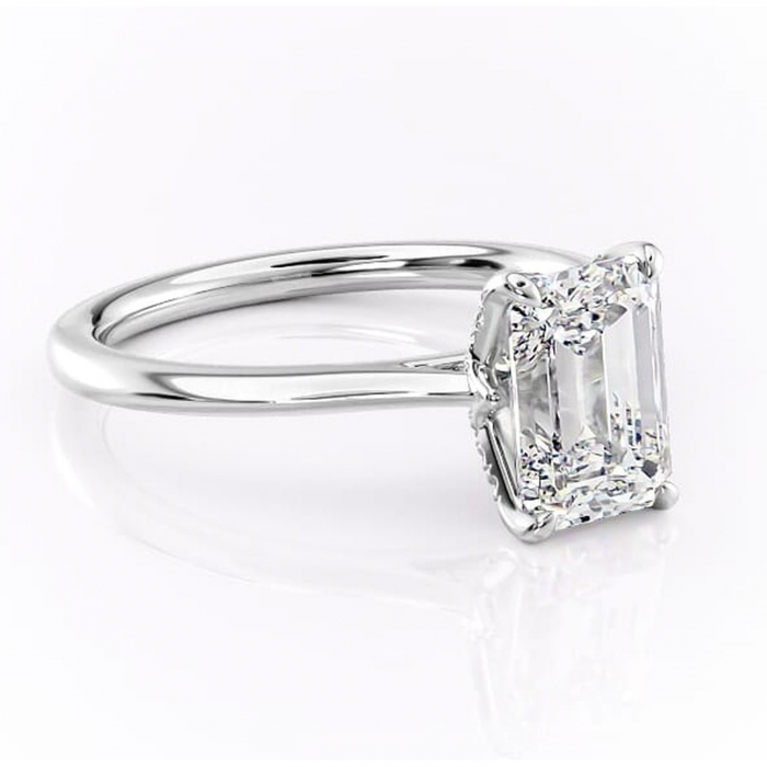 Inel de logodnă Luma din aur Alb 14kt cu moissanite tăietură smarald – Solitar rafinată pentru profil înalt | Personalizează și configurează gratuit online [1]