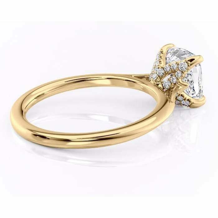 Inel de logodnă Luma din aur Galben 14kt cu moissanite tăietură pernă – Solitar rafinată pentru profil înalt | Personalizează și configurează gratuit online [3]
