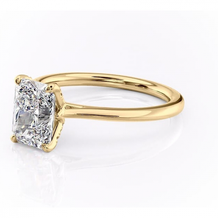 Inel de logodnă Luma din aur Galben 18kt cu moissanite tăietură radiantă – Solitar rafinată pentru profil înalt | Personalizează și configurează gratuit online [7]