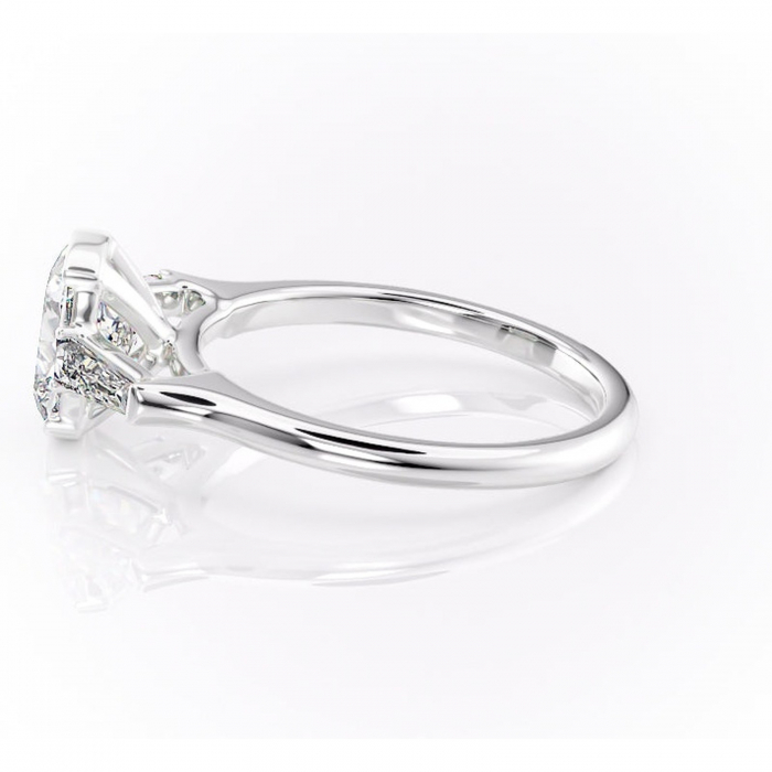 Inel de logodnă Lunaria din aur Alb 14kt cu moissanite tăietură pernă – Solitar rafinată pentru profil înalt | Personalizează și configurează gratuit online [6]