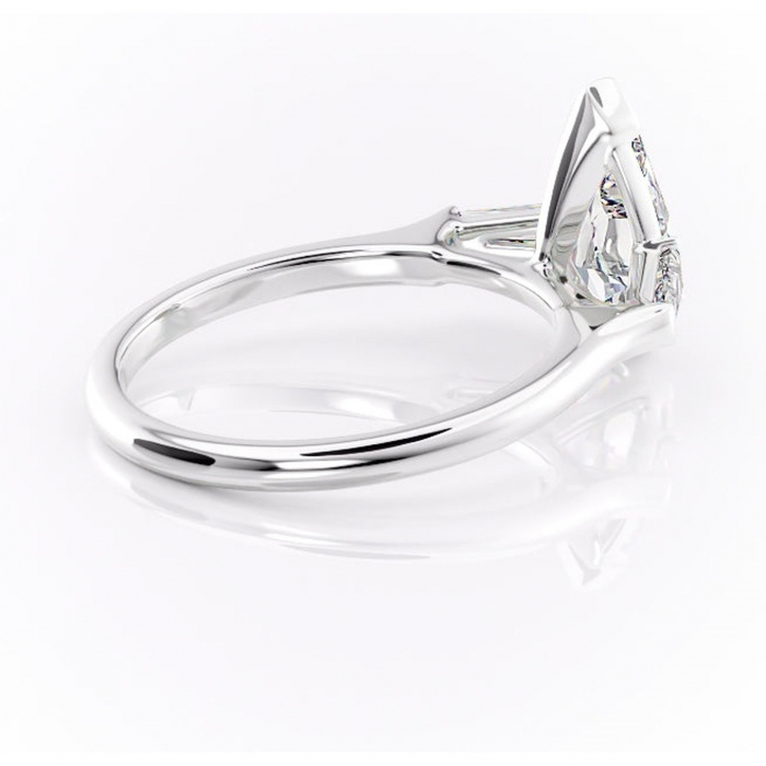 Inel de logodnă Lunaria din aur Alb 14kt cu moissanite tăietură pară – Solitar rafinată pentru profil înalt | Personalizează și configurează gratuit online [3]