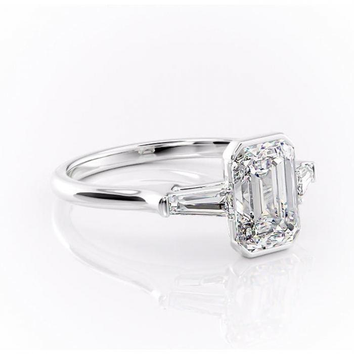 Inel de logodnă Lunaria din aur Alb 14kt cu moissanite tăietură smarald – Solitar rafinată pentru profil înalt | Personalizează și configurează gratuit online [1]