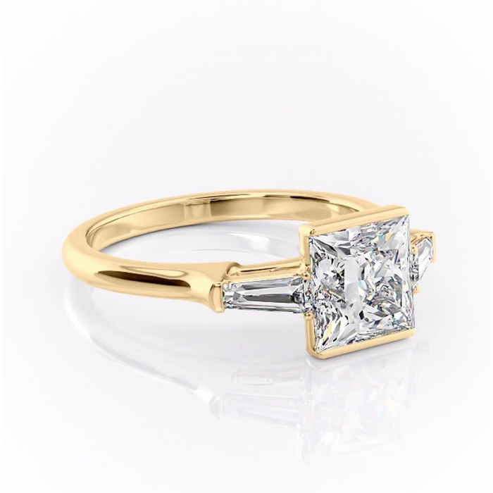 Inel de logodnă Lunaria din aur Galben 14kt cu moissanite tăietură princess – Solitar rafinată pentru profil înalt | Personalizează și configurează gratuit online [1]