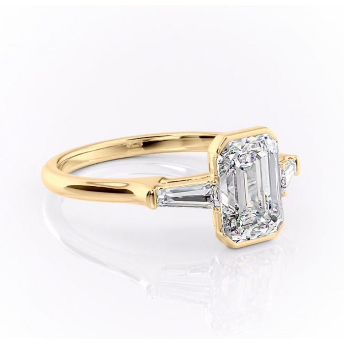 Inel de logodnă Lunaria din aur Galben 14kt cu moissanite tăietură smarald – Solitar rafinată pentru profil înalt | Personalizează și configurează gratuit online [1]