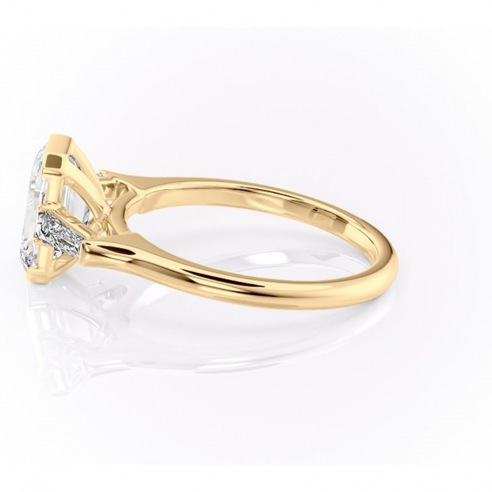 Inel de logodnă Lunaria din aur Galben 14kt cu moissanite tăietură smarald – Solitar rafinată pentru profil înalt | Personalizează și configurează gratuit online [6]