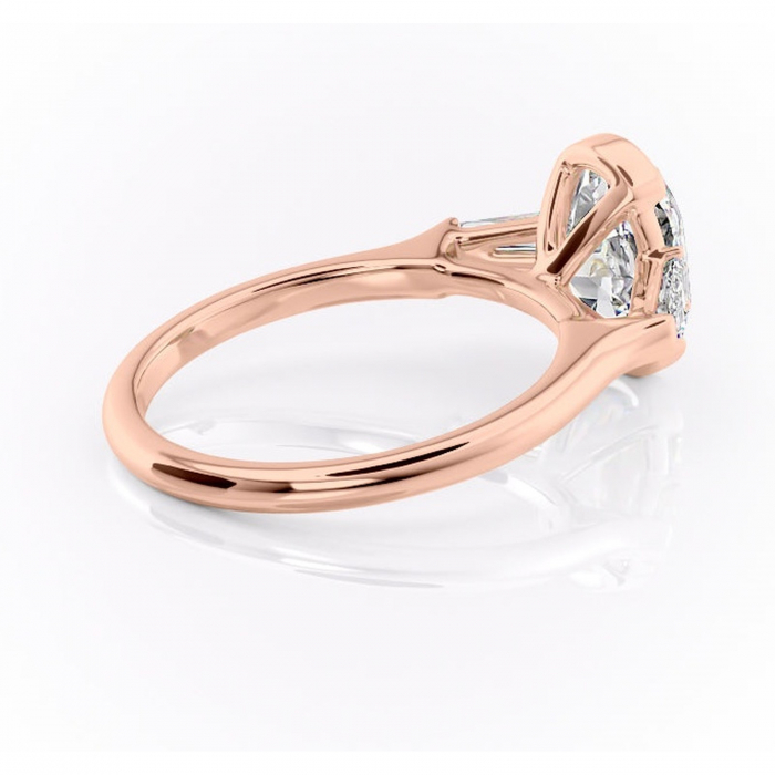 Inel de logodnă Lunaria din aur Rose 14kt cu moissanite tăietură ovală – Solitar rafinată pentru profil înalt | Personalizează și configurează gratuit online [3]