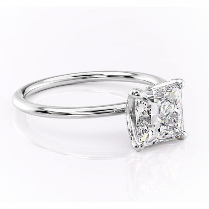 Inel de logodnă Lux din aur Alb 14kt cu moissanite tăietură princess – Solitar rafinată pentru profil înalt | Personalizează și configurează gratuit online [1]