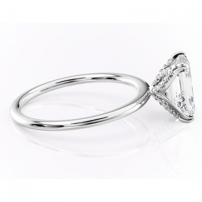 Inel de logodnă Lux din aur Alb 14kt cu moissanite tăietură smarald – Solitar rafinată pentru profil înalt | Personalizează și configurează gratuit online [2]