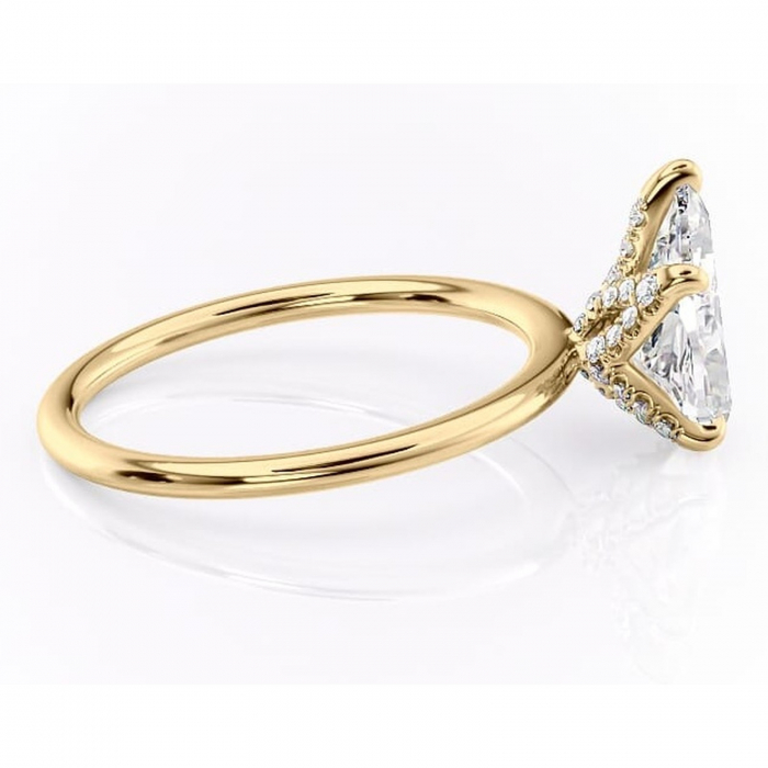 Inel de logodnă Lux din aur Galben 18kt cu moissanite tăietură pară – Solitar rafinată pentru profil înalt | Personalizează și configurează gratuit online [2]