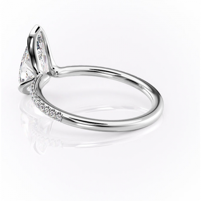 Inel de logodnă Maelis din aur Alb 14kt cu moissanite tăietură pară – Montură închisă rafinată pentru profil mediu | Personalizează și configurează gratuit online [5]