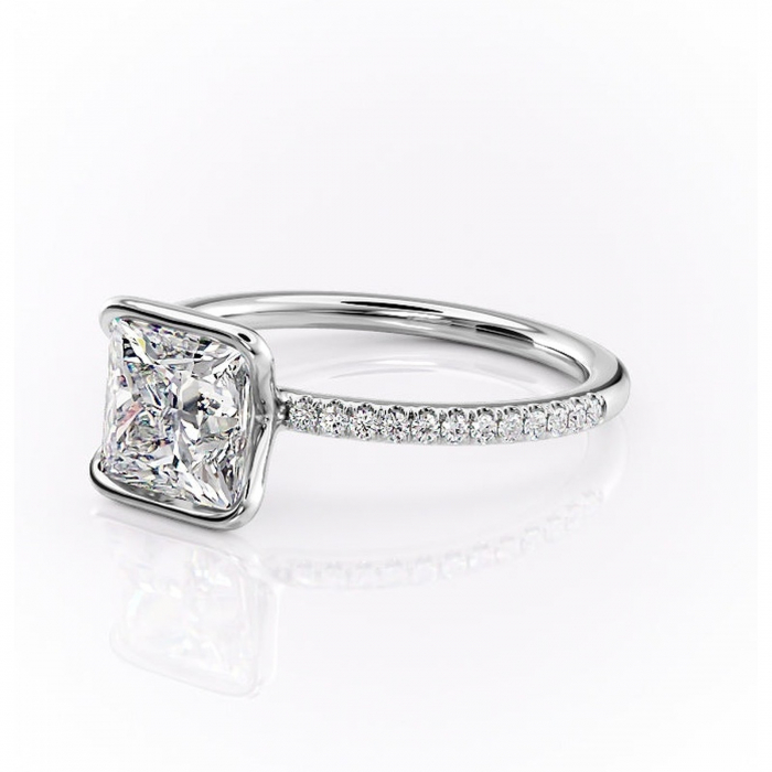 Inel de logodnă Maelis din aur Alb 14kt cu moissanite tăietură princess – Montură închisă rafinată pentru profil mediu | Personalizează și configurează gratuit online [7]