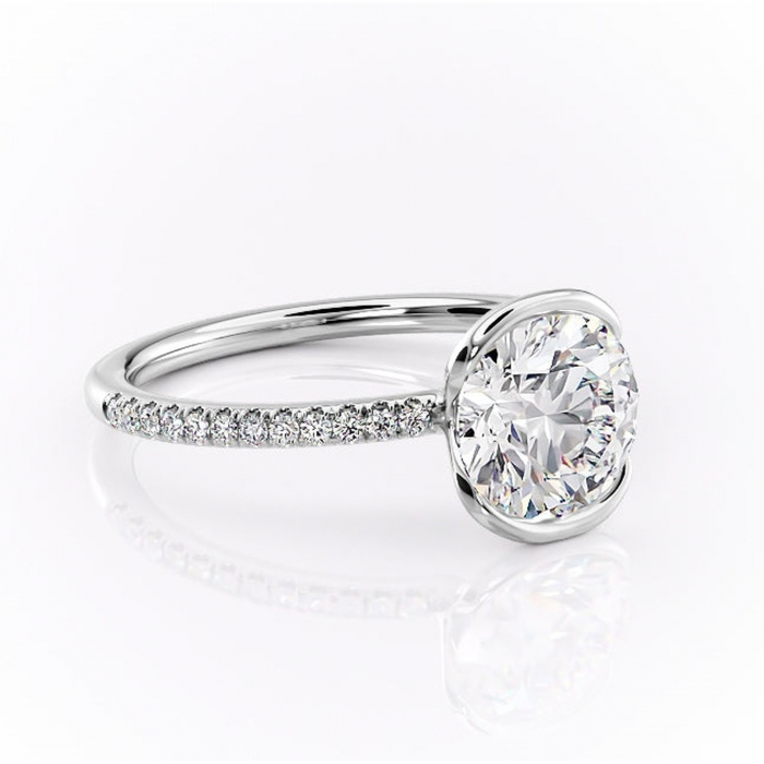 Inel de logodnă Maelis din aur Alb 14kt cu moissanite tăietură rotundă – Montură închisă rafinată pentru profil mediu | Personalizează și configurează gratuit online [1]