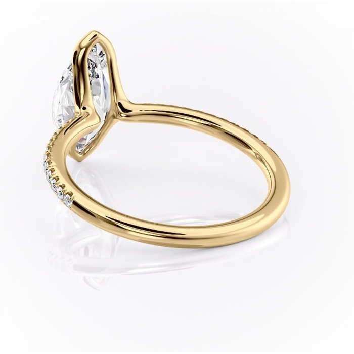 Inel de logodnă Maelis din aur Galben 14kt cu moissanite tăietură marquise – Montură închisă rafinată pentru profil mediu | Personalizează și configurează gratuit online [4]