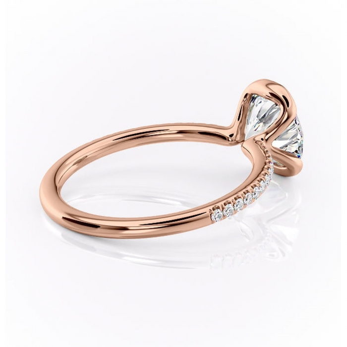 Inel de logodnă Maelis din aur Rose 14kt cu moissanite tăietură rotundă – Montură închisă rafinată pentru profil mediu | Personalizează și configurează gratuit online [3]